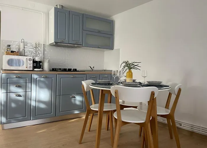 Aminah House 別荘 コンスタンツァ