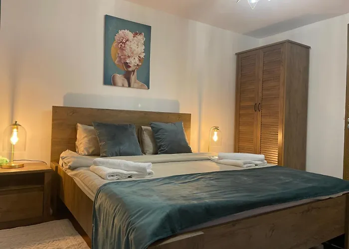 Aminah House 別荘 コンスタンツァ