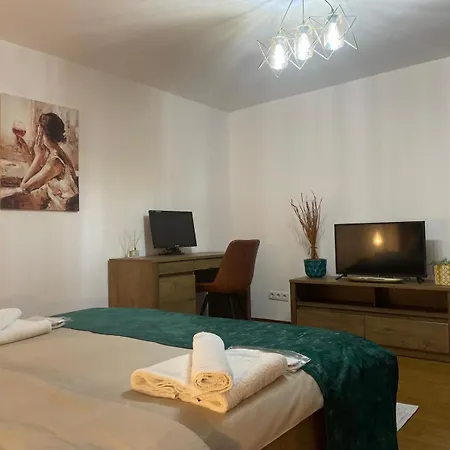 Aminah House * Constanţa